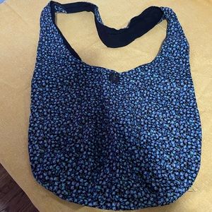 Boho shoulder bag (blue floral)